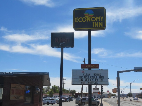 Economy Inn image 26